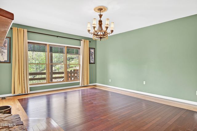 24327 North Fork River Road, Abingdon, VA 24210