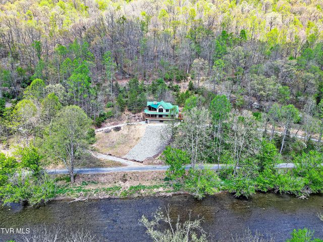 24327 North Fork River Road, Abingdon, VA 24210