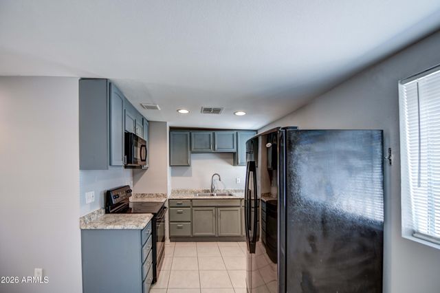 3530 N 63RD Drive, Phoenix, AZ 85033