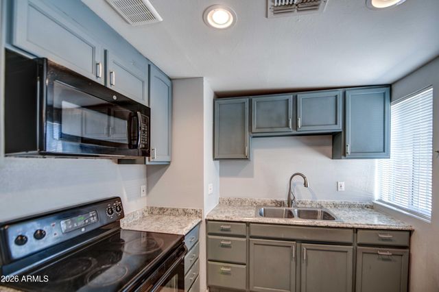 3530 N 63RD Drive, Phoenix, AZ 85033
