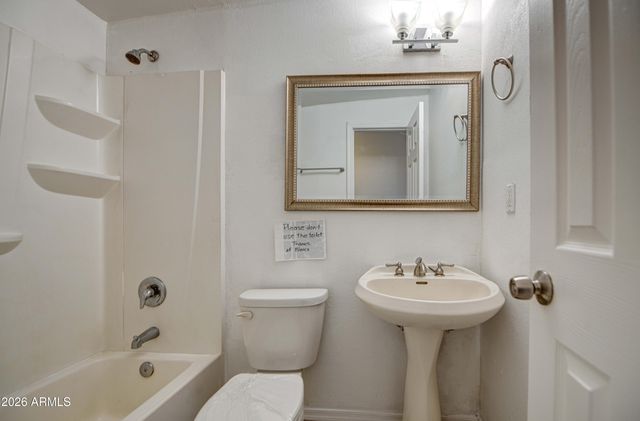 3530 N 63RD Drive, Phoenix, AZ 85033