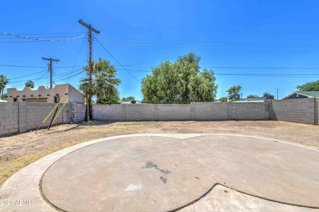 3530 N 63RD Drive, Phoenix, AZ 85033