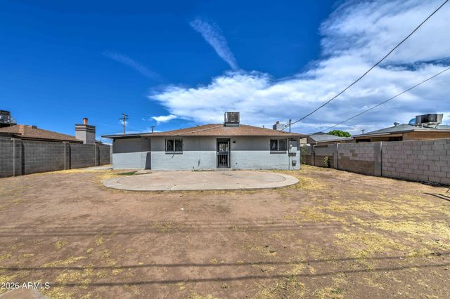 3530 N 63RD Drive, Phoenix, AZ 85033