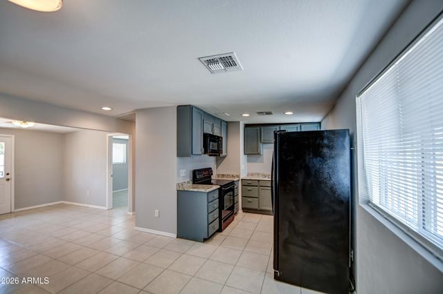 3530 N 63RD Drive, Phoenix, AZ 85033