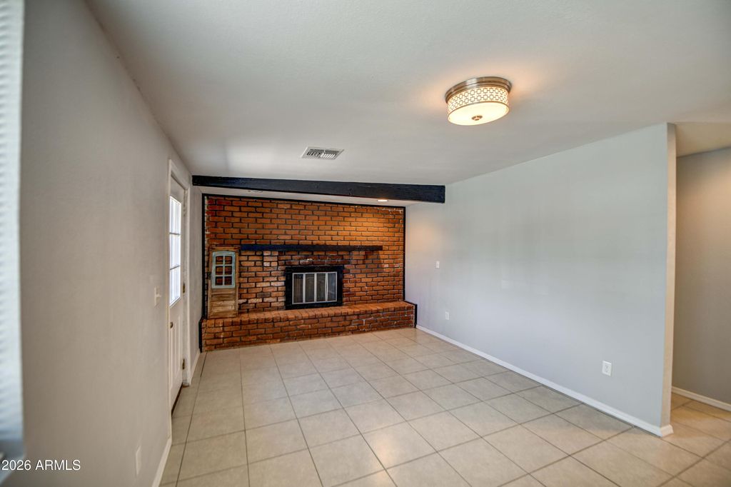 3530 N 63RD Drive, Phoenix, AZ 85033 — photo 5