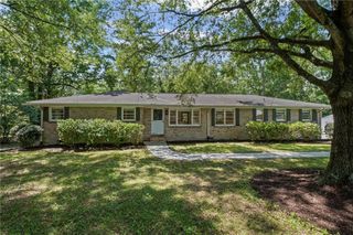 119 Walker NW Road, Cartersville, GA 30121