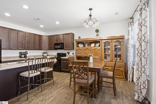107 Silo Alley, Seneca, SC 29672