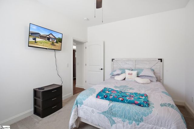 107 Silo Alley, Seneca, SC 29672