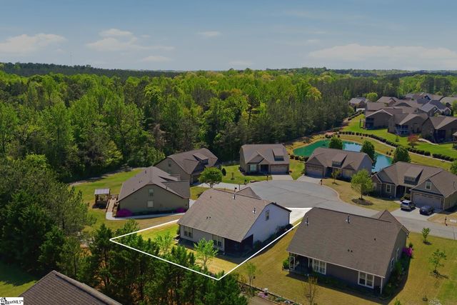 107 Silo Alley, Seneca, SC 29672