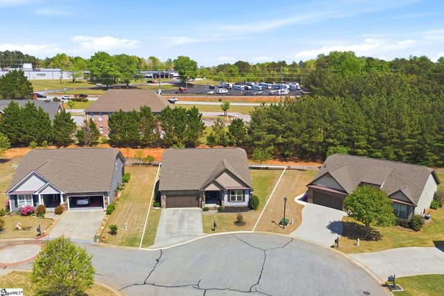 107 Silo Alley, Seneca, SC 29672