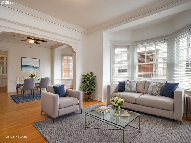 2083 Nw JOHNSON St 41, Portland, OR 97209