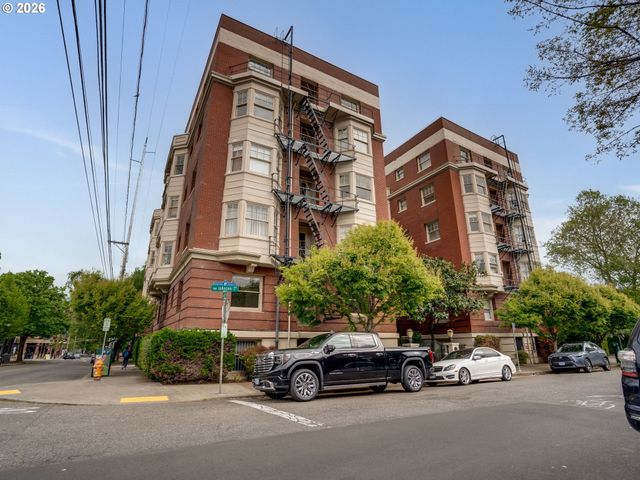 2083 Nw JOHNSON St 41, Portland, OR 97209