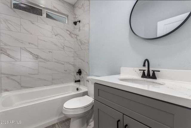 9146 W SWANSEA Drive, Arizona City, AZ 85123