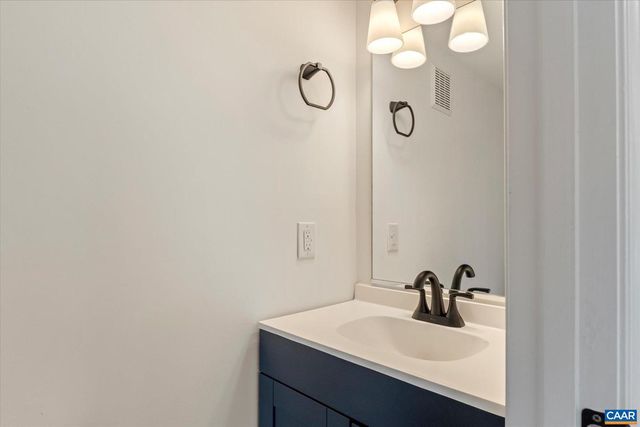 1600 OLD BROOK RD, Charlottesville, VA 22901