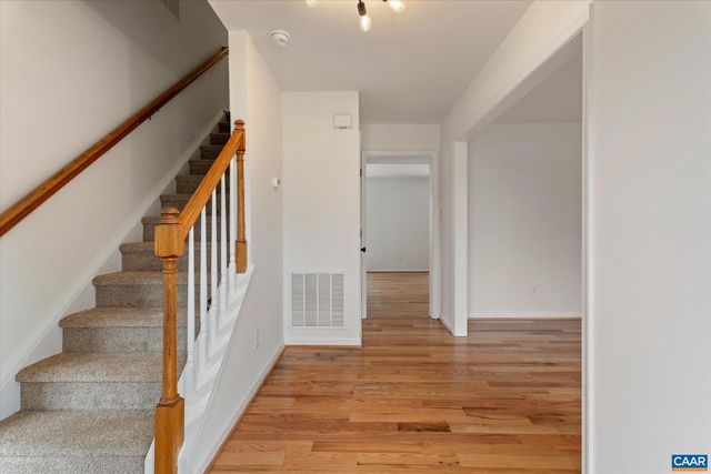 1600 OLD BROOK RD, Charlottesville, VA 22901