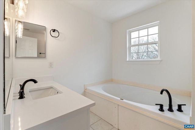 1600 OLD BROOK RD, Charlottesville, VA 22901