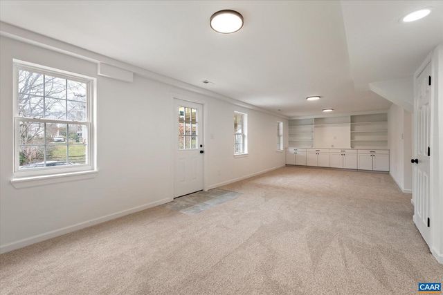 1600 OLD BROOK RD, Charlottesville, VA 22901