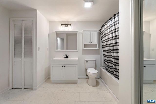 1600 OLD BROOK RD, Charlottesville, VA 22901