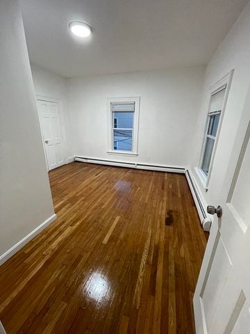 369 Prospect St 2, Cambridge, MA 02139