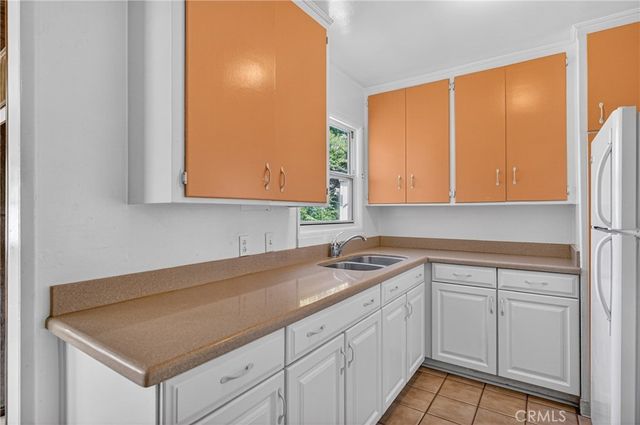 629 W Leeside Street, Glendora, CA 91741