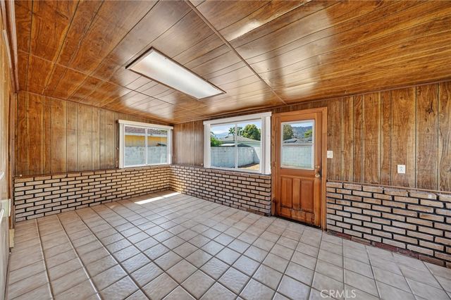 629 W Leeside Street, Glendora, CA 91741