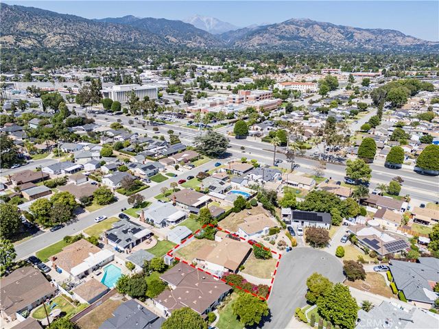 629 W Leeside Street, Glendora, CA 91741