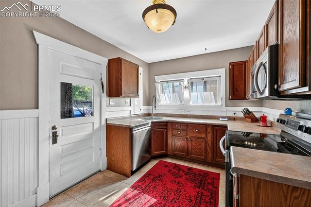 1220 E Platte Avenue, Colorado Springs, CO 80909