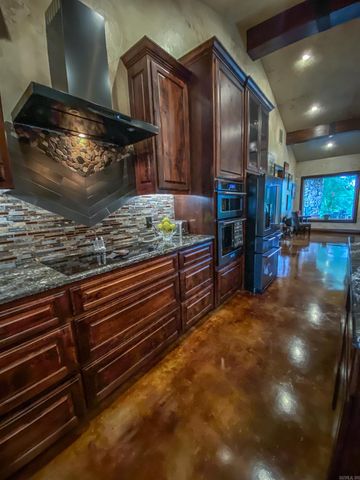 168 Golden Oak Place, Hot Springs, AR 71913