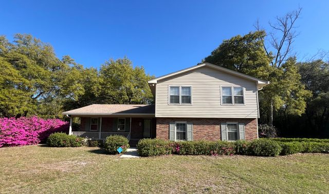 204 Gervais Street, Walterboro, SC 29488