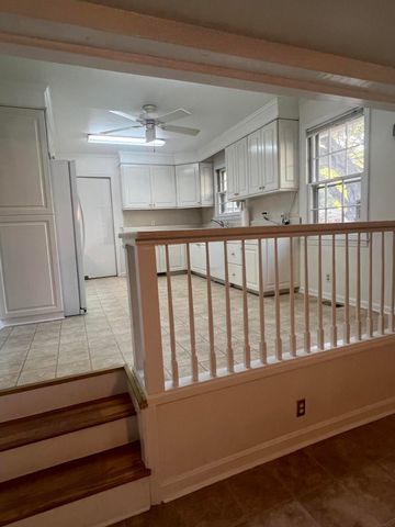204 Gervais Street, Walterboro, SC 29488