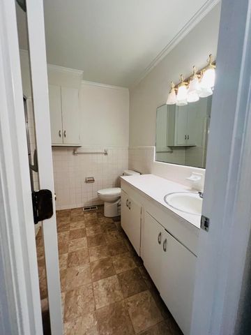204 Gervais Street, Walterboro, SC 29488