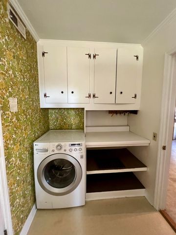 204 Gervais Street, Walterboro, SC 29488