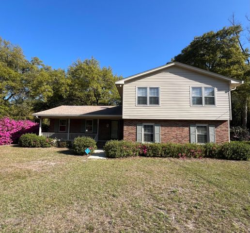 204 Gervais Street, Walterboro, SC 29488