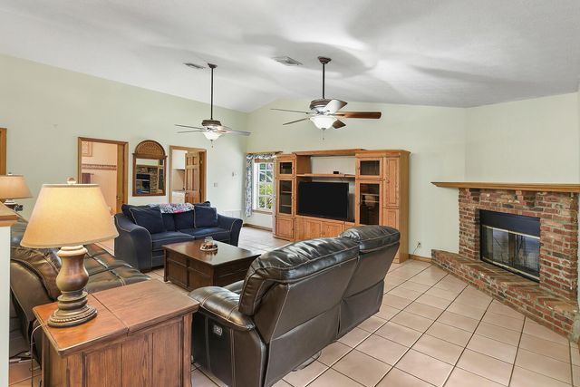 16244 E Downers Drive, Loxahatchee, FL 33470