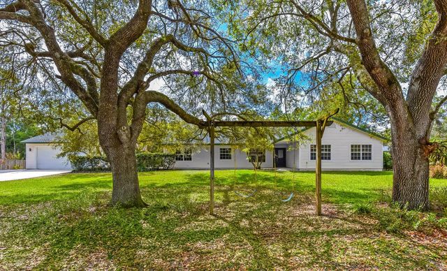 16244 E Downers Drive, Loxahatchee, FL 33470