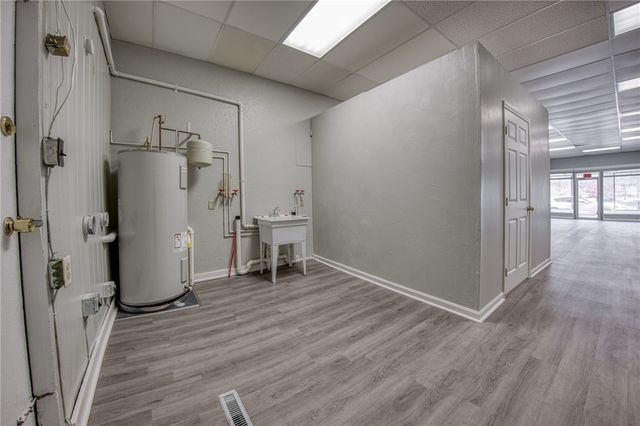 314-316 W Main St, Monongahela, PA 15063