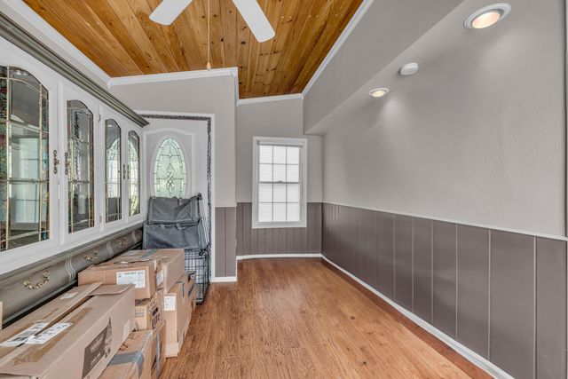 7644 County Road 8280, West Plains, MO 65775