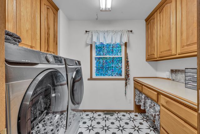 7644 County Road 8280, West Plains, MO 65775