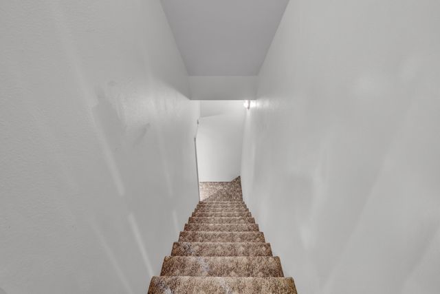 7644 County Road 8280, West Plains, MO 65775