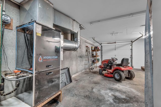 7644 County Road 8280, West Plains, MO 65775