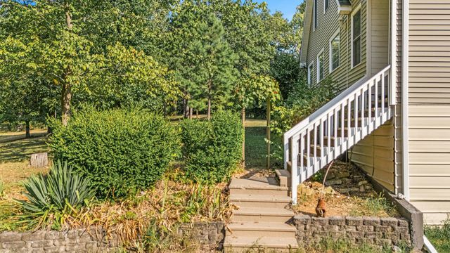 7644 County Road 8280, West Plains, MO 65775