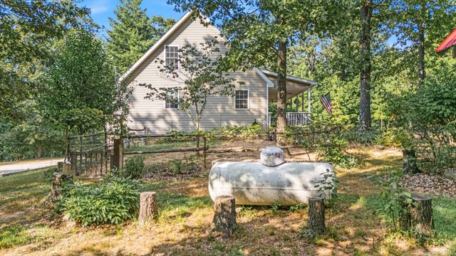 7644 County Road 8280, West Plains, MO 65775