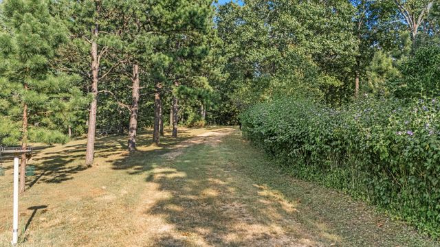 7644 County Road 8280, West Plains, MO 65775