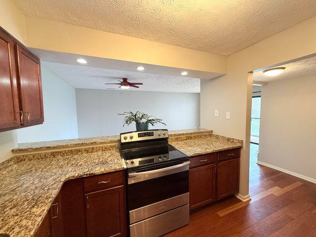 112 Winding Way, E, Covington, KY 41011