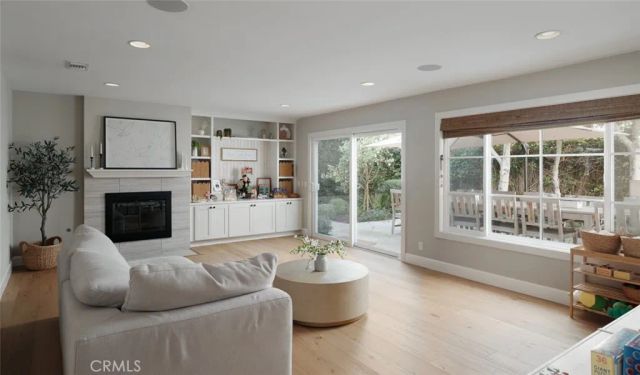 2056 Port Weybridge Place, Newport Beach, CA 92660