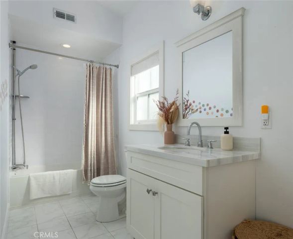 2056 Port Weybridge Place, Newport Beach, CA 92660