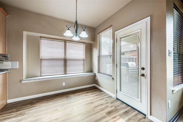 468 Darlington Trail, Fort Worth, TX 76131