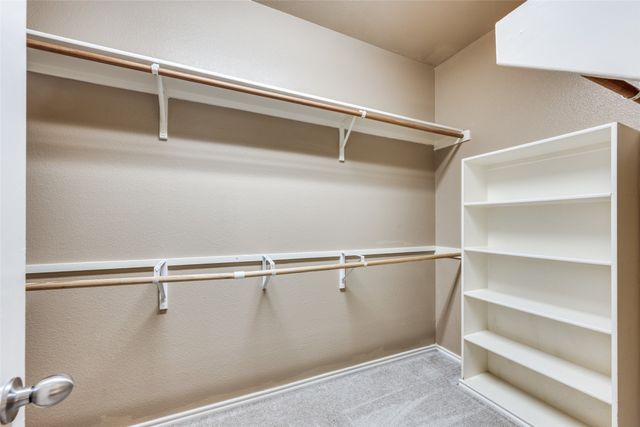 468 Darlington Trail, Fort Worth, TX 76131
