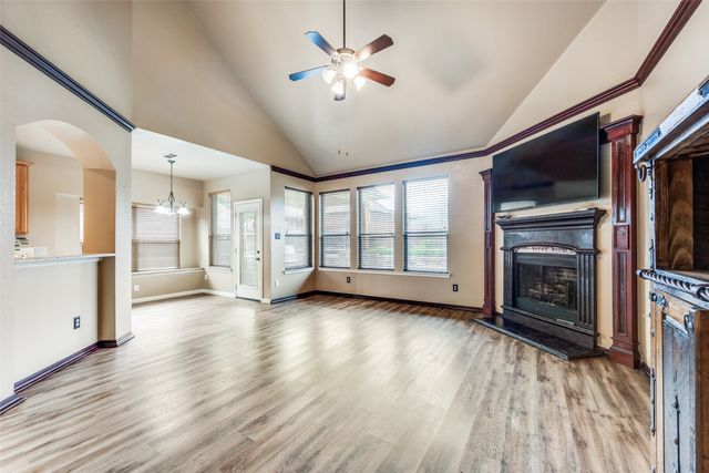 468 Darlington Trail, Fort Worth, TX 76131