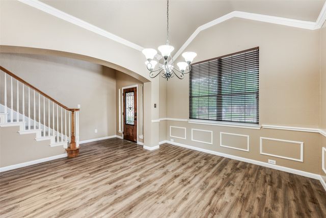 468 Darlington Trail, Fort Worth, TX 76131